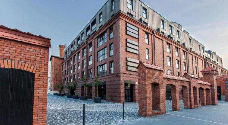 Apartment with terrace | Near Main Square | Suitable for remote work | Pet-friendly in Kraków