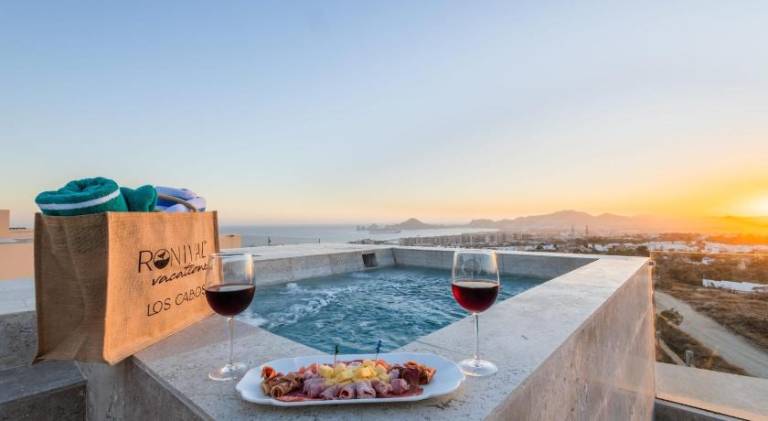 Beautiful house with pool | Pets allowed in Cabo San Lucas