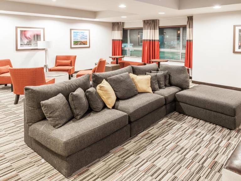 Microtel Inn & Suites by Wyndham Fort St John — photo 5