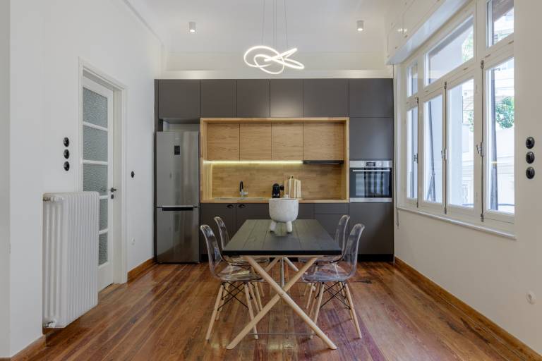 Fully equipped apartment with terrace | Close to Acropolis of Athens | Dogs allowed in Athens