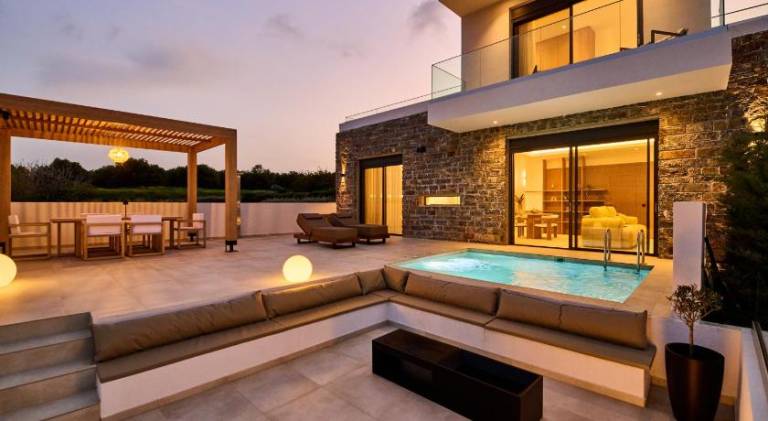 Villa with pool | Pets allowed — photo 3