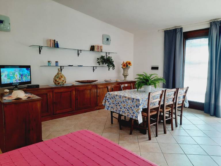 Lovely holiday apartment with yard | Dogs allowed — photo 2