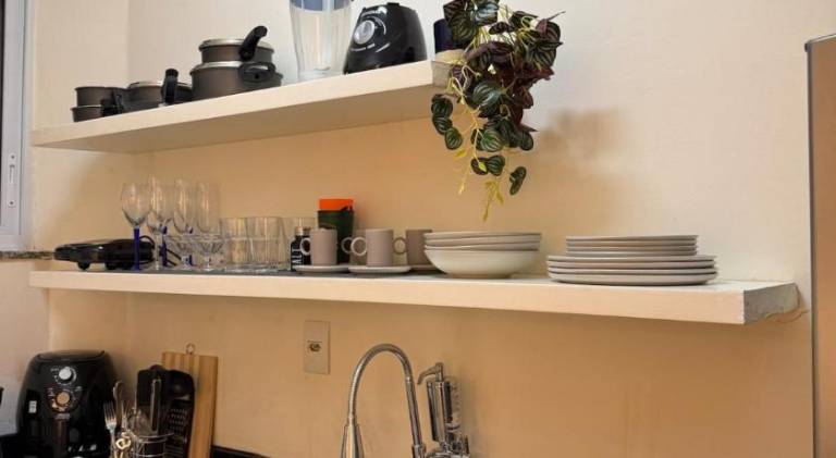 Apartment | Near Fort Copacabana | Close to the beach | Pets are welcome — photo 4