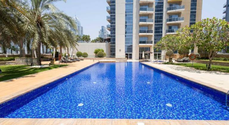 Holiday apartment with patio, hot tub & pool — photo 2