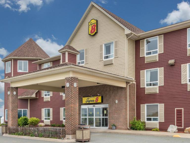 Super 8 By Wyndham Windsor Ns