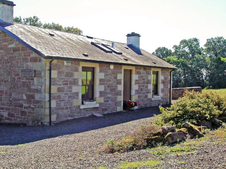 Fully equipped vacation home with garden | Dogs allowed in Blairgowrie