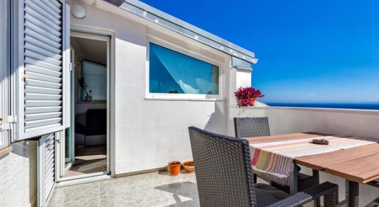 Apartments Kira, Mali Losinj — photo 4