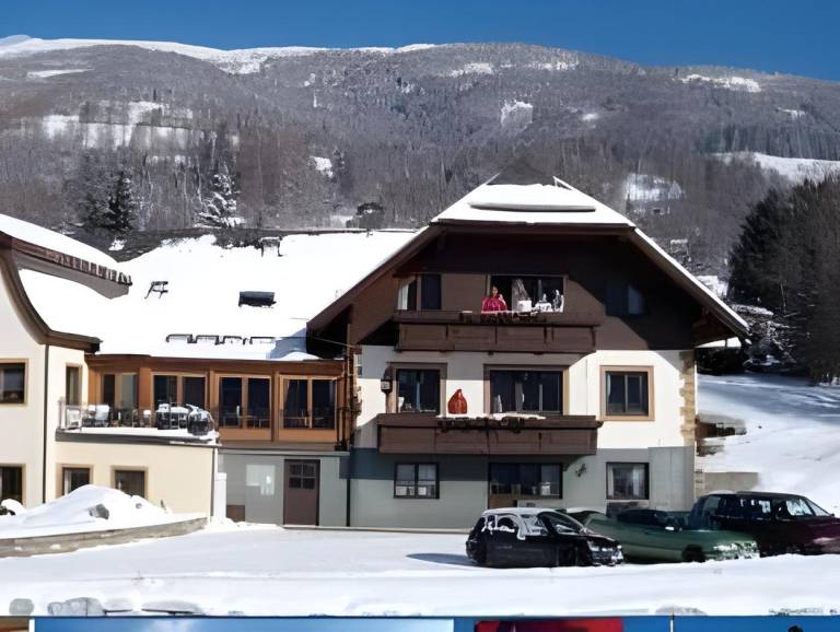 Hotel Weissenstein in Tamsweg