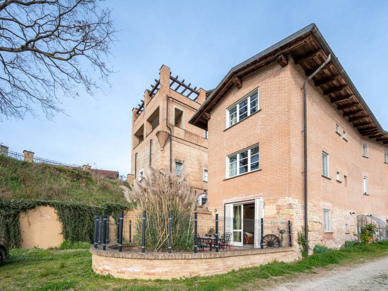 Casa  Vignale Monferrato