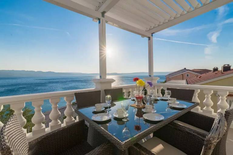 Apartament Karlobag