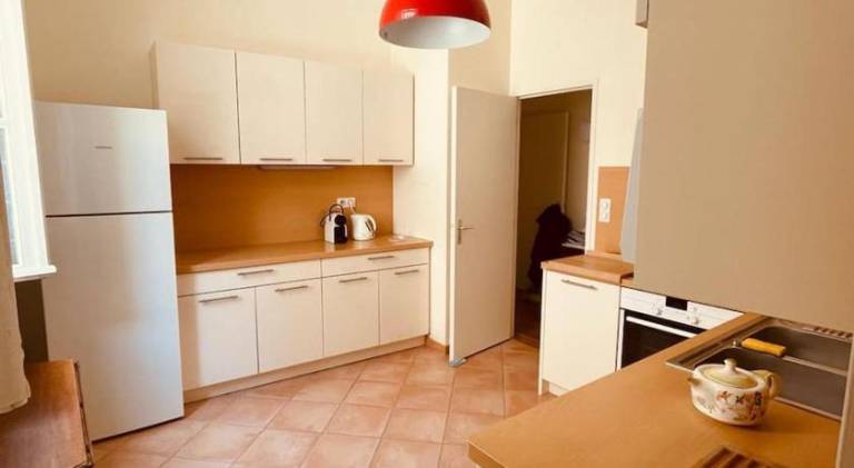 Apartment with terrace | Close to Bordeaux Cathedral — photo 5