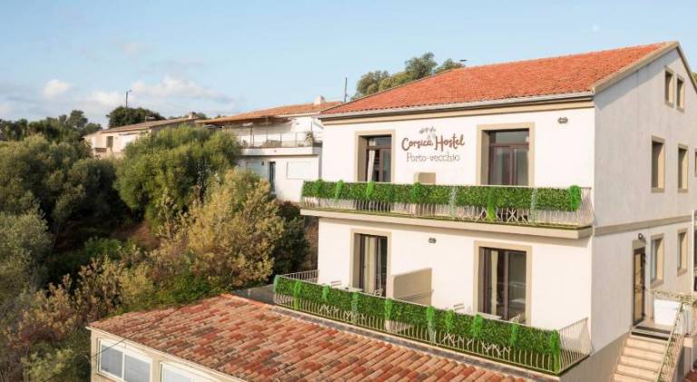 Corsica Hostel Porto Vecchio - partie chambre privee — photo 4