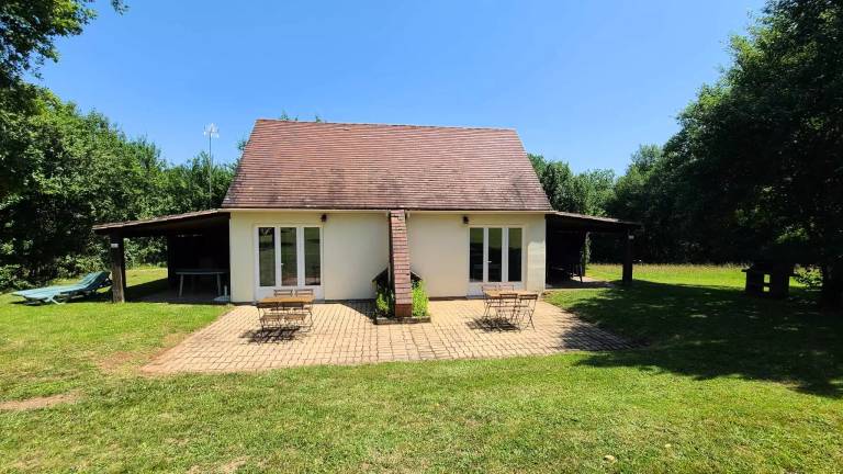Campsite Le Domaine du Bois Coquet - Cottage - TV 5 people — photo 4