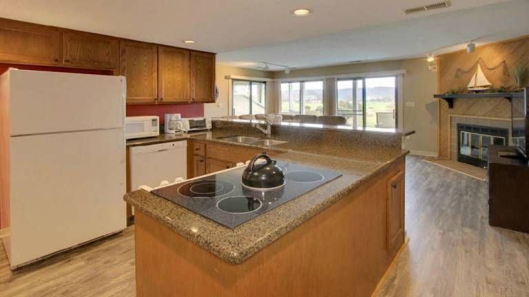Condo North Shore