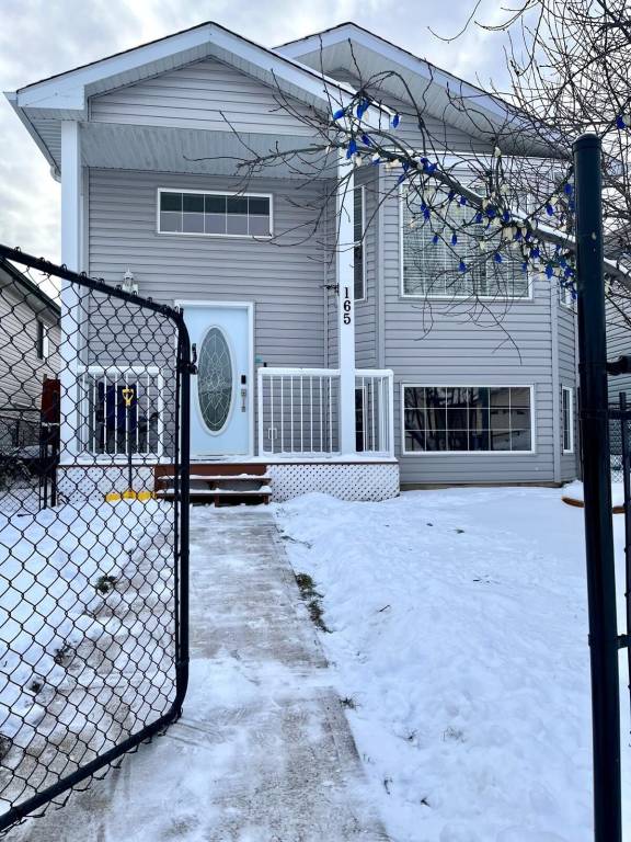 House  Fort McMurray