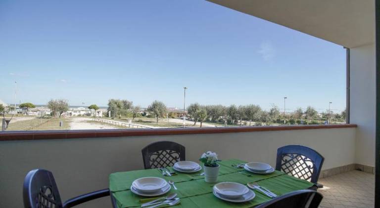 Serviced apartment with garden & grill | Beach nearby | Pets are welcome in Comacchio