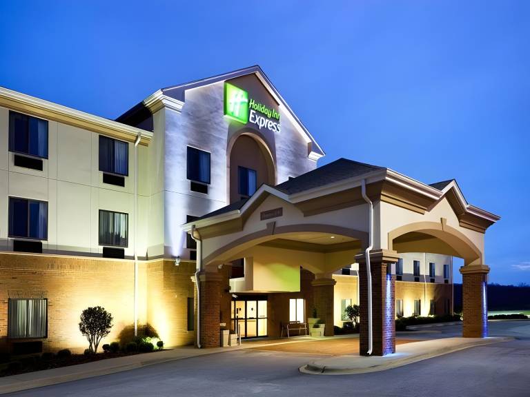 Holiday Inn Express Forest City By IHG