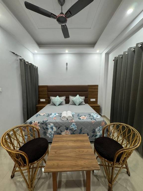 Hotel Yog Vriksh in Haridwar