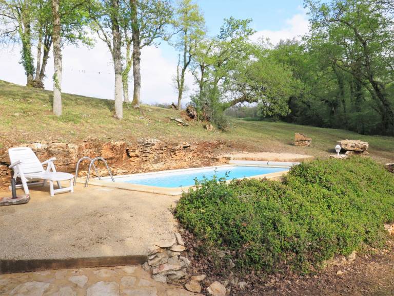 Fully equipped vacation home with private pool, terrace & grill | Dogs allowed — photo 2