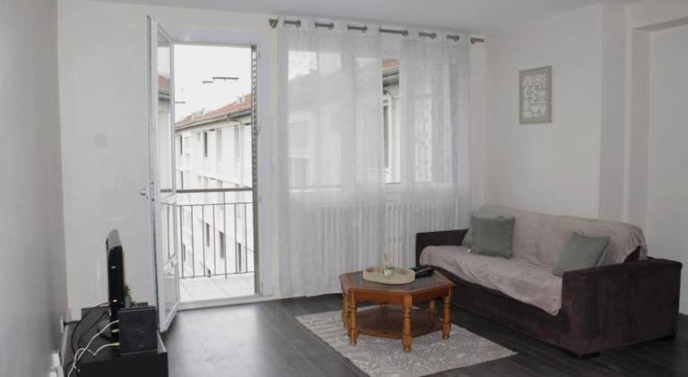 Holiday apartment with 1 room for 6 persons in Lyon
