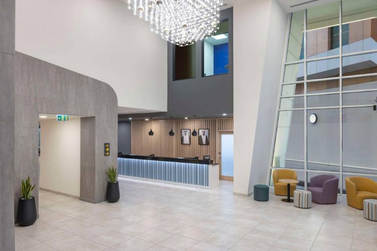 Hampton by Hilton Doha Old Town — photo 2