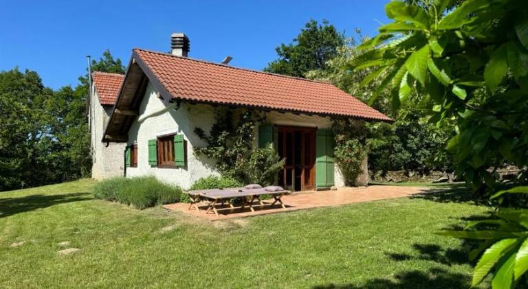 Vacation home with grill, terrace & yard | Good for workation in Alessandria