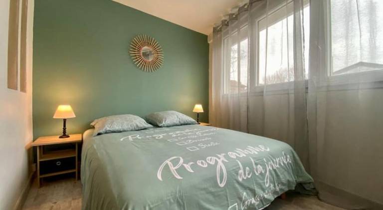 Holiday apartment with 2 rooms for 6 persons in Carcassonne