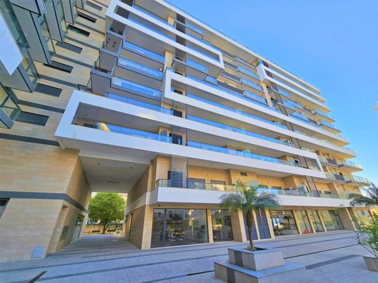 Rental apartment with 1 room for 6 persons in Portimão