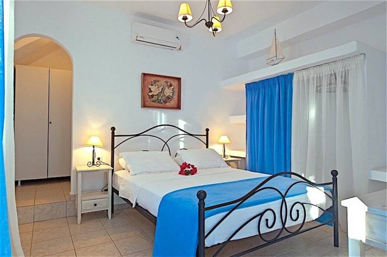 Accommodation Antiparos