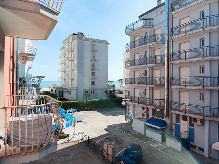 Comfortable flat near Jesolo beach — photo 2