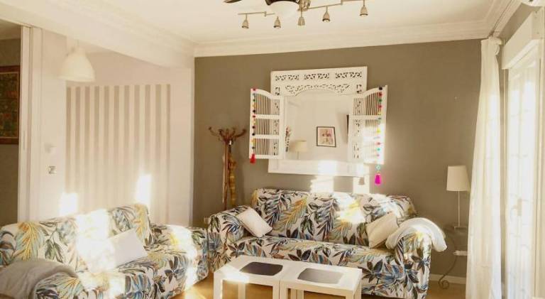 Pleasant holiday apartment | Close to Cathedral-Basilica of Our Lady of the Pillar | Perfect for remote work | Pet-friendly — photo 2