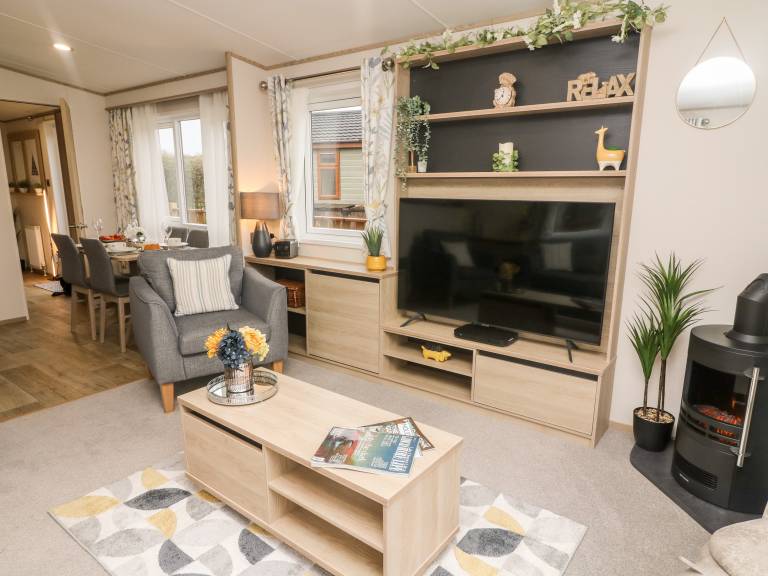 Family-friendly pleasant cottage with yard | Pet-friendly — photo 5