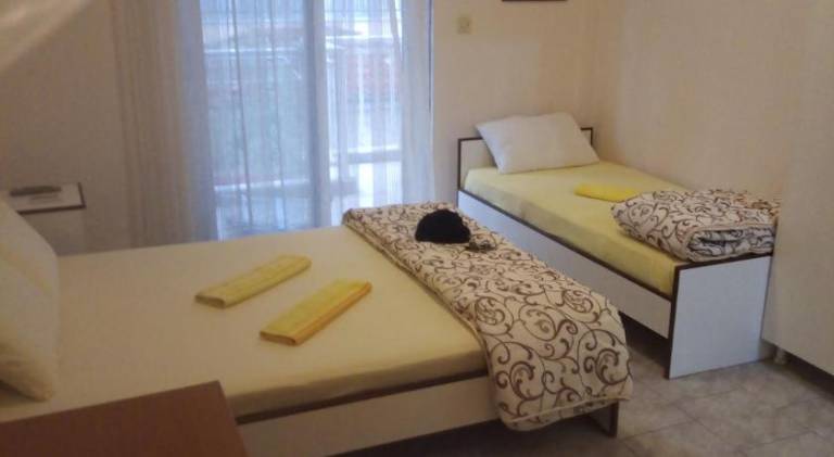 Pleasant apartment with garden & terrace | Beach nearby | Pet-friendly — photo 2