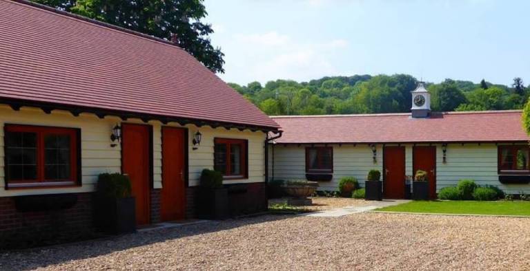 Bed & Breakfast  Lower Assendon