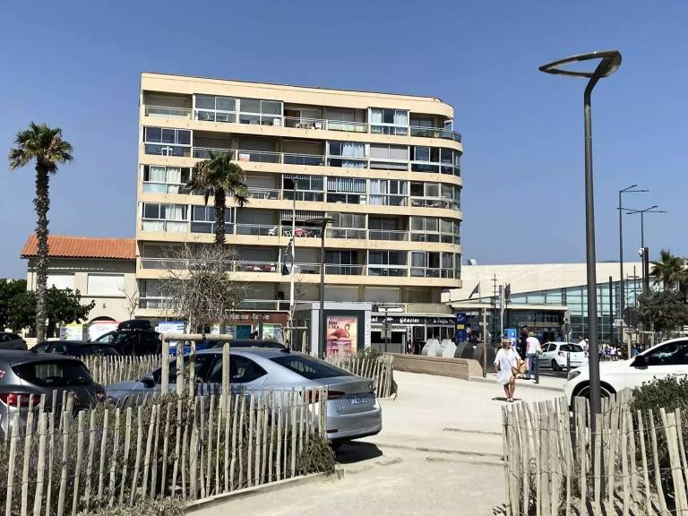 Pleasant apartment with terrace | Beach nearby | Pets are welcome — photo 2