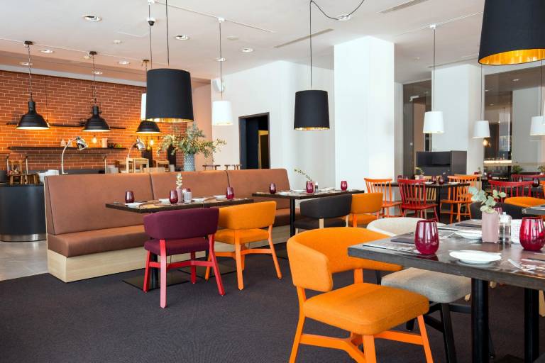 Vienna House Easy by Wyndham Bucharest Airport in Otopeni