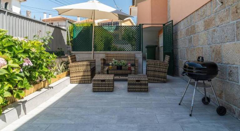 Holiday apartment with 2 rooms for 5 persons in Cascais