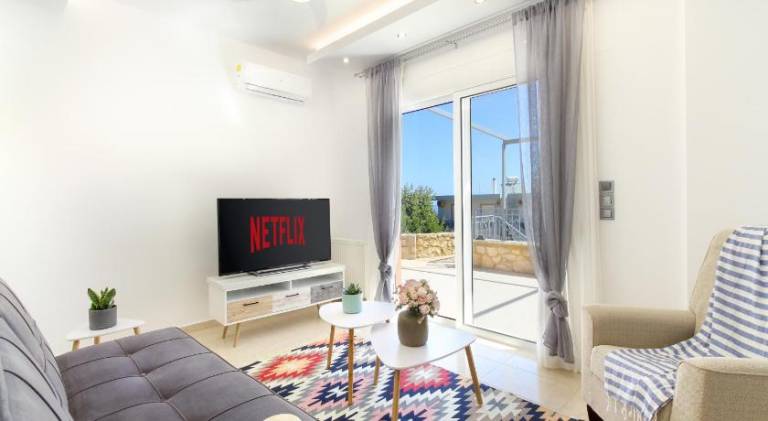 Fully equipped house with terrace & garden | Good for workation | Pets allowed — photo 2
