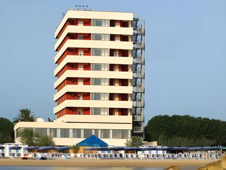 Hotel Promenade in Silvi
