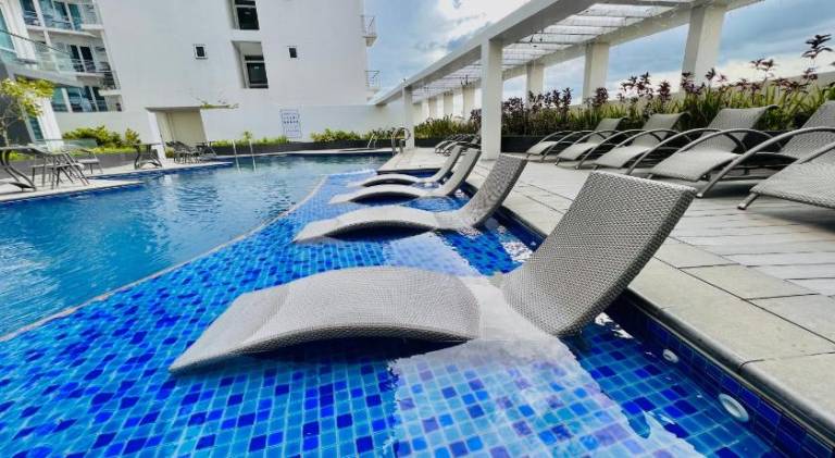 Holiday apartment with pool — photo 2