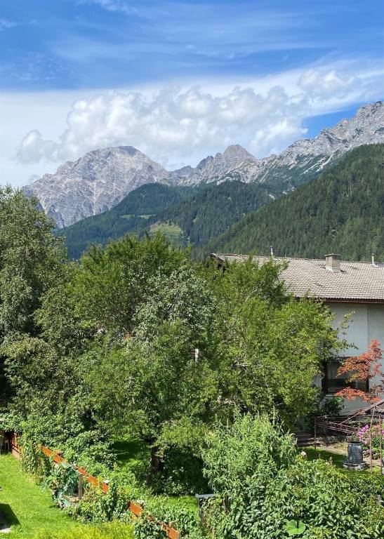 Family-oriented lovely apartment with sauna & yard | Perfect for remote work | Dogs allowed — photo 2