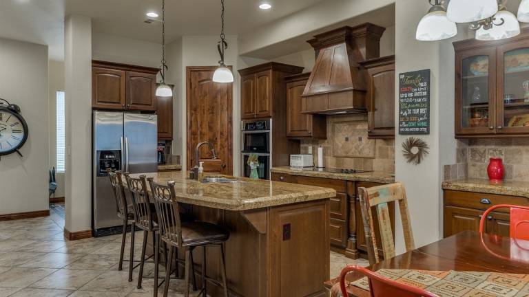 Fully equipped pleasant house with heated pool & jacuzzi | Dogs allowed — photo 3