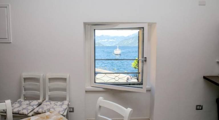 Lovely rental apartment | Dogs allowed in Centro Valle Intelvi