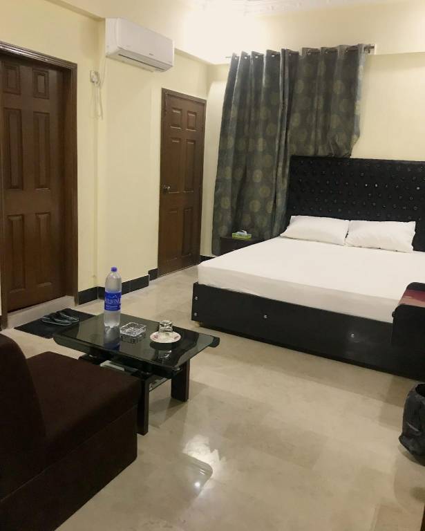 Hotel Second Home