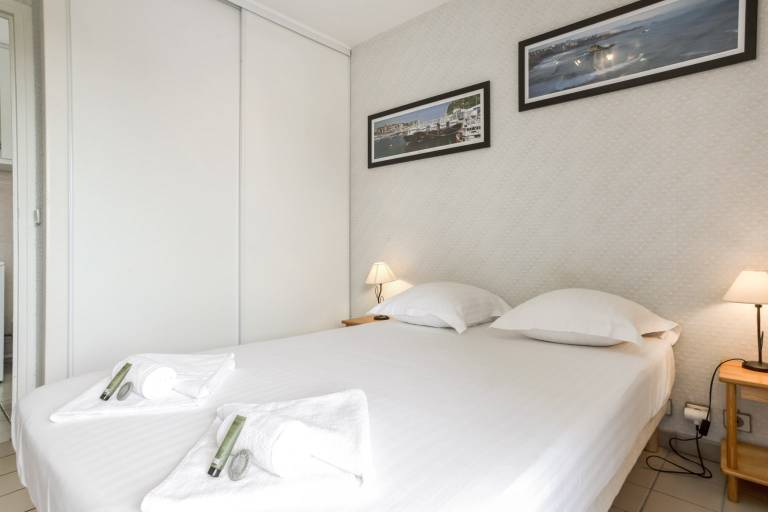Apartment with 1 room for 4 persons — photo 4