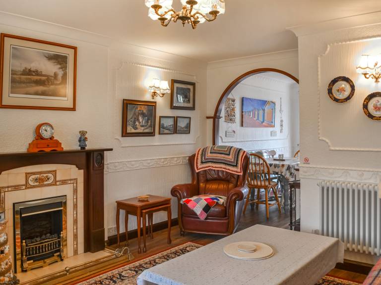 Family-friendly nice cottage with yard | River view | Pet-friendly — photo 3