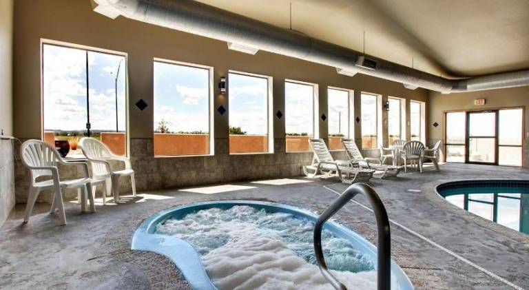 Best Western West Hills Inn — photo 2
