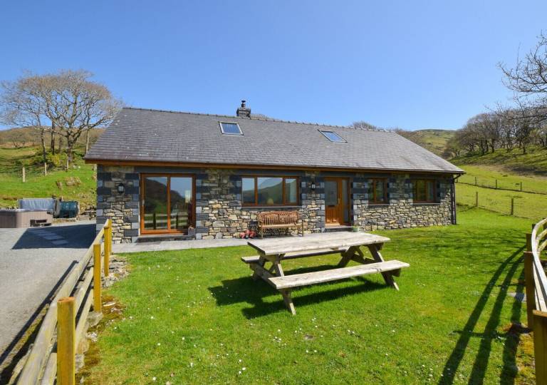 House Aberdyfi