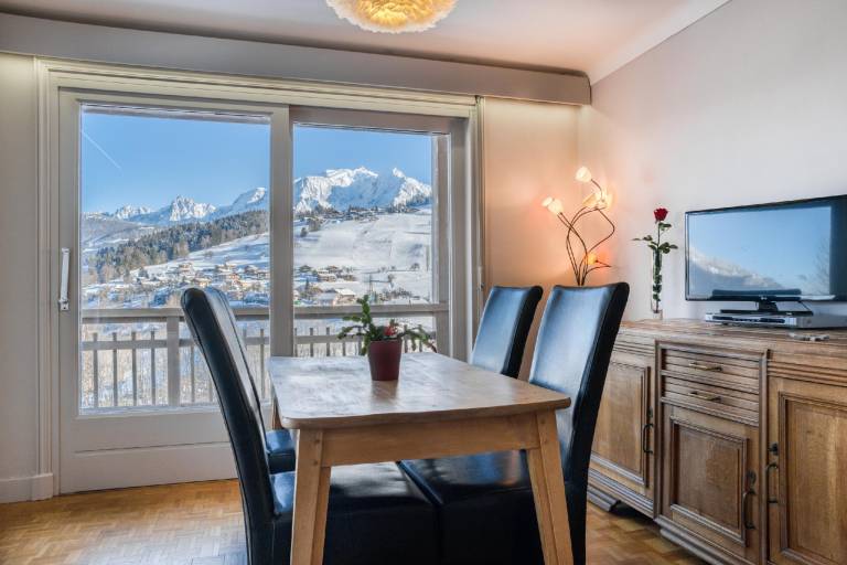 Pleasant chalet with terrace | Pet-friendly — photo 3
