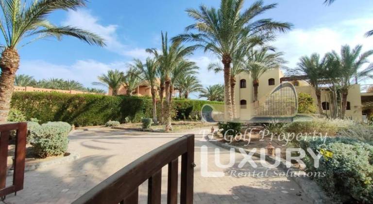 Villa with pool | Next to the beach | Pets allowed — photo 5